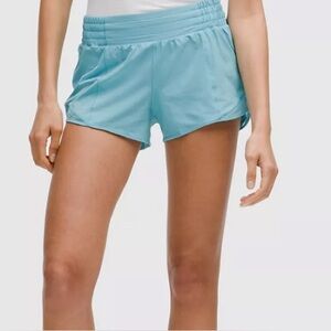 NWT! Lululemon Hotty Hot High-Rise Lined Short 2.5